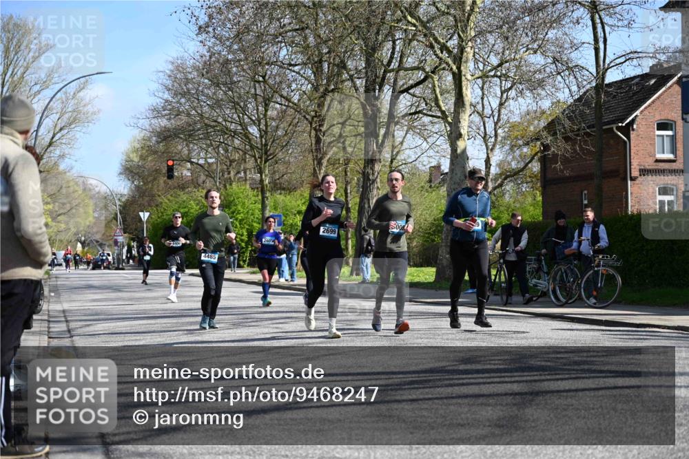 12.04.2026 - 45. Internationalen Wilhelmsburger Insellauf J. Mangold http://msf.ph/oto/9468247 12.04.2026 11:08:58 Ziel 2142, 4371, 3748, 3701, 2050, 4406, 3169, 2699, 3005, 5629, 2620, 2601, 4485, 3333, 2612, 3382, 4081, 3383, 2238 meine-sportfotos.de