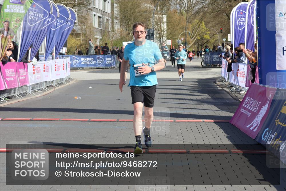 12.04.2026 - 45. Internationalen Wilhelmsburger Insellauf Strokosch-Dieckow http://msf.ph/oto/9468272 12.04.2026 11:19:39 Ziel 2471 meine-sportfotos.de