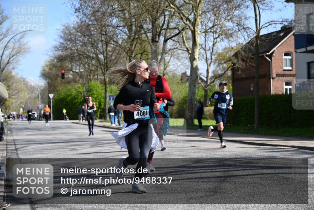 12.04.2026 - 45. Internationalen Wilhelmsburger Insellauf J. Mangold http://msf.ph/oto/9468337 12.04.2026 11:09:24 Ziel 4485, 3333, 2612, 3382, 4081, 3383, 2238, 2321, 5367, 3688, 4080, 3335, 3833, 4251 meine-sportfotos.de