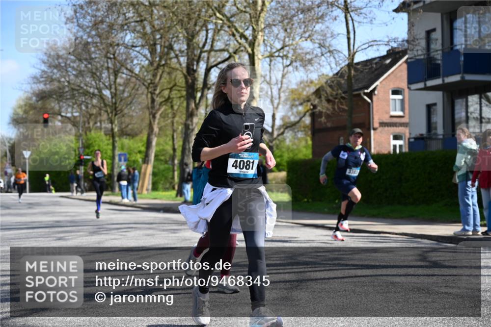12.04.2026 - 45. Internationalen Wilhelmsburger Insellauf J. Mangold http://msf.ph/oto/9468345 12.04.2026 11:09:25 Ziel 4485, 3333, 2612, 3382, 4081, 3383, 2238, 2321, 5367, 3688, 4080, 3335, 3833, 4251 meine-sportfotos.de