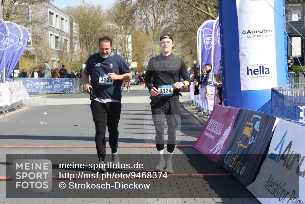 12.04.2026 - 45. Internationalen Wilhelmsburger Insellauf Strokosch-Dieckow http://msf.ph/oto/9468374 12.04.2026 11:19:57 Ziel 4520, 3124, 3123 meine-sportfotos.de