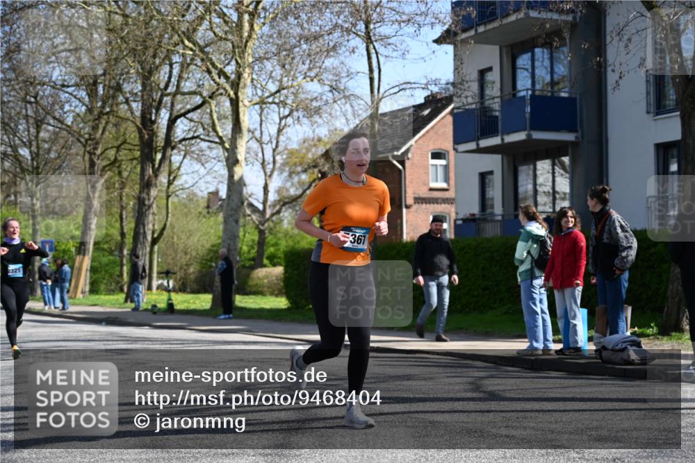 12.04.2026 - 45. Internationalen Wilhelmsburger Insellauf J. Mangold http://msf.ph/oto/9468404 12.04.2026 11:09:38 Ziel 2612, 3382, 4081, 3383, 2238, 2321, 5367, 3688, 3688, 4080, 3335, 3833, 4251, 3077, 5651, 5851, 2336, 2528 meine-sportfotos.de
