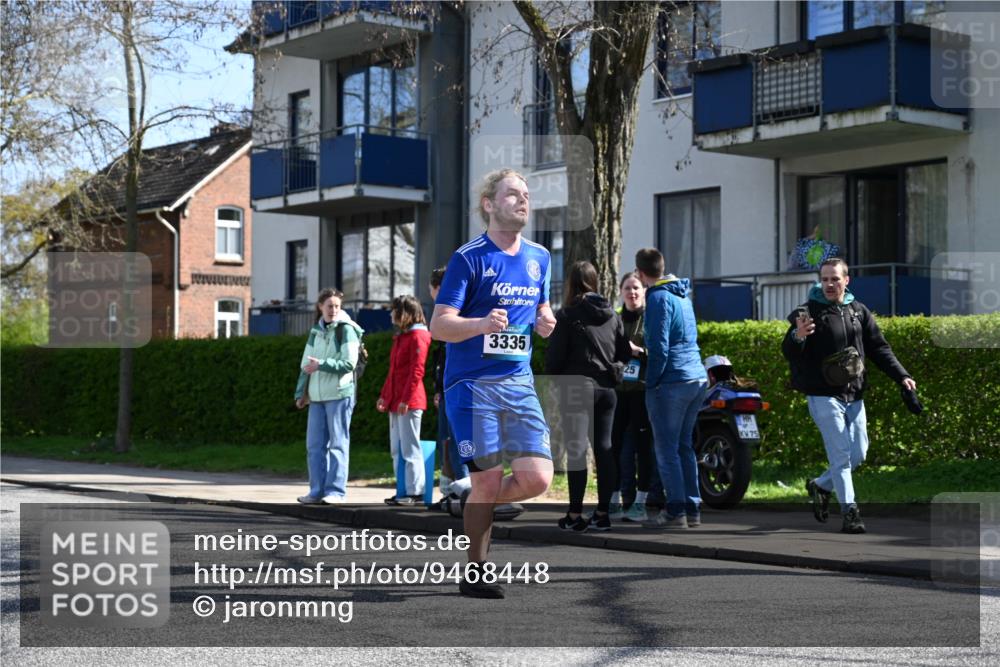 12.04.2026 - 45. Internationalen Wilhelmsburger Insellauf J. Mangold http://msf.ph/oto/9468448 12.04.2026 11:09:58 Ziel 3688, 4080, 3335, 3833, 4251, 3077, 5651, 5851, 2336, 2528, 3239, 2859, 2811, 2346, 3884, 3847, 3832, 2199, 3715 meine-sportfotos.de