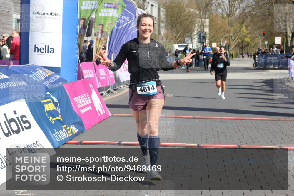 12.04.2026 - 45. Internationalen Wilhelmsburger Insellauf Strokosch-Dieckow http://msf.ph/oto/9468469 12.04.2026 11:20:16 Ziel 2788, 4614, 2318 meine-sportfotos.de