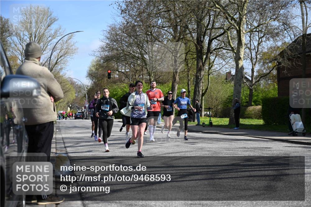 12.04.2026 - 45. Internationalen Wilhelmsburger Insellauf J. Mangold http://msf.ph/oto/9468593 12.04.2026 11:10:30 Ziel 3239, 2859, 2811, 2346, 3884, 3847, 3832, 2199, 3715, 2585, 4334, 3507, 3913, 2208, 2539, 2513, 2539, 2513, 2590, 2576, 2320, 5616, 2548 meine-sportfotos.de