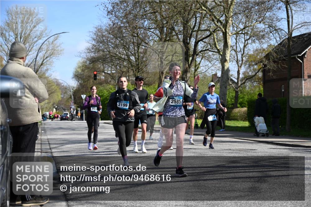 12.04.2026 - 45. Internationalen Wilhelmsburger Insellauf J. Mangold http://msf.ph/oto/9468616 12.04.2026 11:10:31 Ziel 2859, 2811, 2346, 3884, 3847, 3832, 2199, 3715, 2585, 4334, 3507, 3913, 2208, 2539, 2513, 2590, 2576, 2590, 2576, 2320, 5616, 2548 meine-sportfotos.de