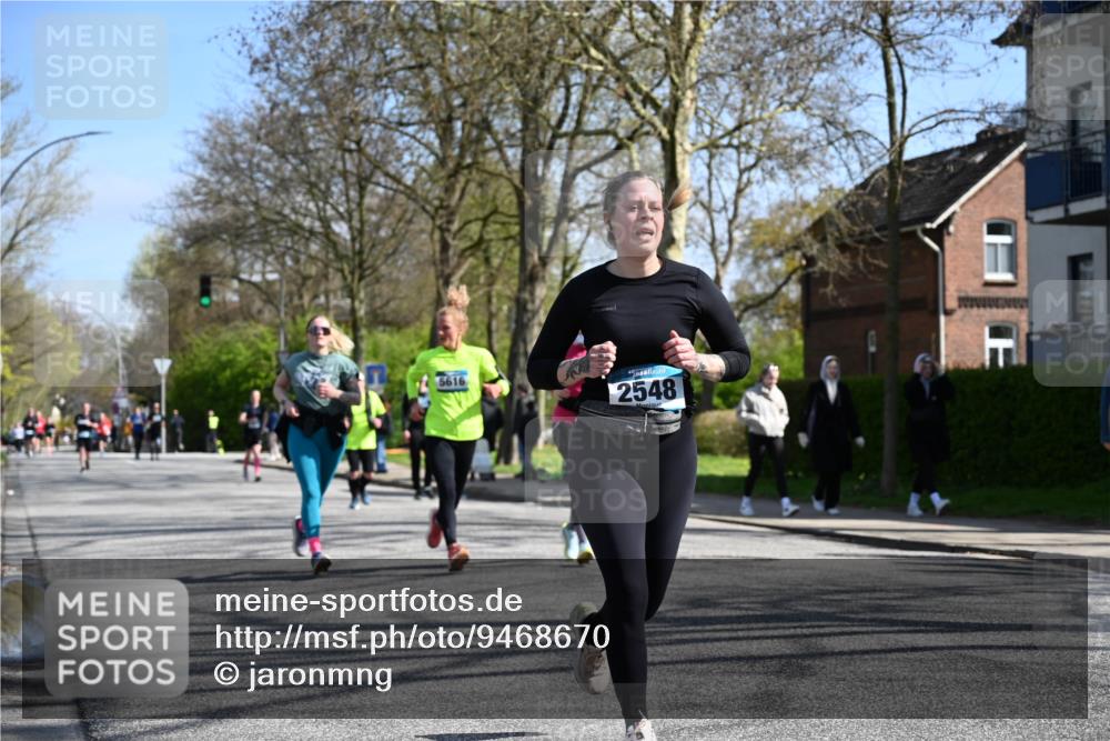 12.04.2026 - 45. Internationalen Wilhelmsburger Insellauf J. Mangold http://msf.ph/oto/9468670 12.04.2026 11:11:02 Ziel 2320, 5616, 2548, 2673, 2326, 4633, 4633, 2867, 3658, 2868, 3758, 4252, 4252, 4744, 4430, 2644, 3112, 2725 meine-sportfotos.de