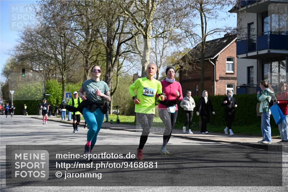 12.04.2026 - 45. Internationalen Wilhelmsburger Insellauf J. Mangold http://msf.ph/oto/9468681 12.04.2026 11:11:03 Ziel 2320, 5616, 2548, 2673, 2326, 4633, 2867, 3658, 2868, 3758, 4252, 4744, 4430, 2644, 3112, 2725, 2770 meine-sportfotos.de