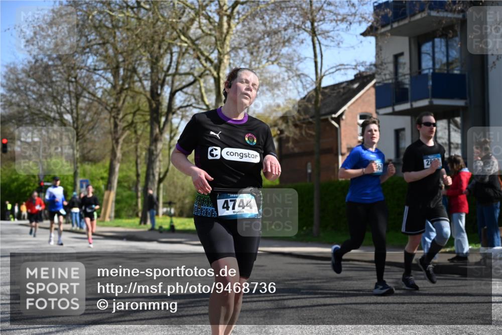 12.04.2026 - 45. Internationalen Wilhelmsburger Insellauf J. Mangold http://msf.ph/oto/9468736 12.04.2026 11:11:19 Ziel 2673, 2326, 4633, 2867, 3658, 2868, 3758, 4252, 4744, 4430, 2644, 3112, 2725, 2770, 3029, 3028, 3751, 4920, 3046 meine-sportfotos.de