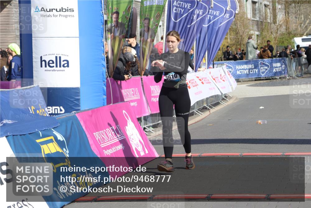 12.04.2026 - 45. Internationalen Wilhelmsburger Insellauf Strokosch-Dieckow http://msf.ph/oto/9468777 12.04.2026 11:21:34 Ziel 3610 meine-sportfotos.de