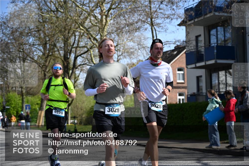 12.04.2026 - 45. Internationalen Wilhelmsburger Insellauf J. Mangold http://msf.ph/oto/9468792 12.04.2026 11:11:45 Ziel 4430, 2644, 3112, 2725, 2770, 3029, 3028, 3751, 4920, 3046, 2817, 2916, 4971, 2489, 3844, 2489, 3844, 5741, 2668, 2816, 2918, 3589, 2135 meine-sportfotos.de