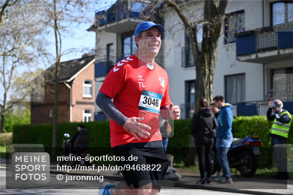12.04.2026 - 45. Internationalen Wilhelmsburger Insellauf J. Mangold http://msf.ph/oto/9468822 12.04.2026 11:11:53 Ziel 3029, 3028, 3751, 4920, 3046, 2817, 2916, 4971, 2489, 3844, 5741, 2668, 2816, 2918, 3589, 3589, 2135 meine-sportfotos.de