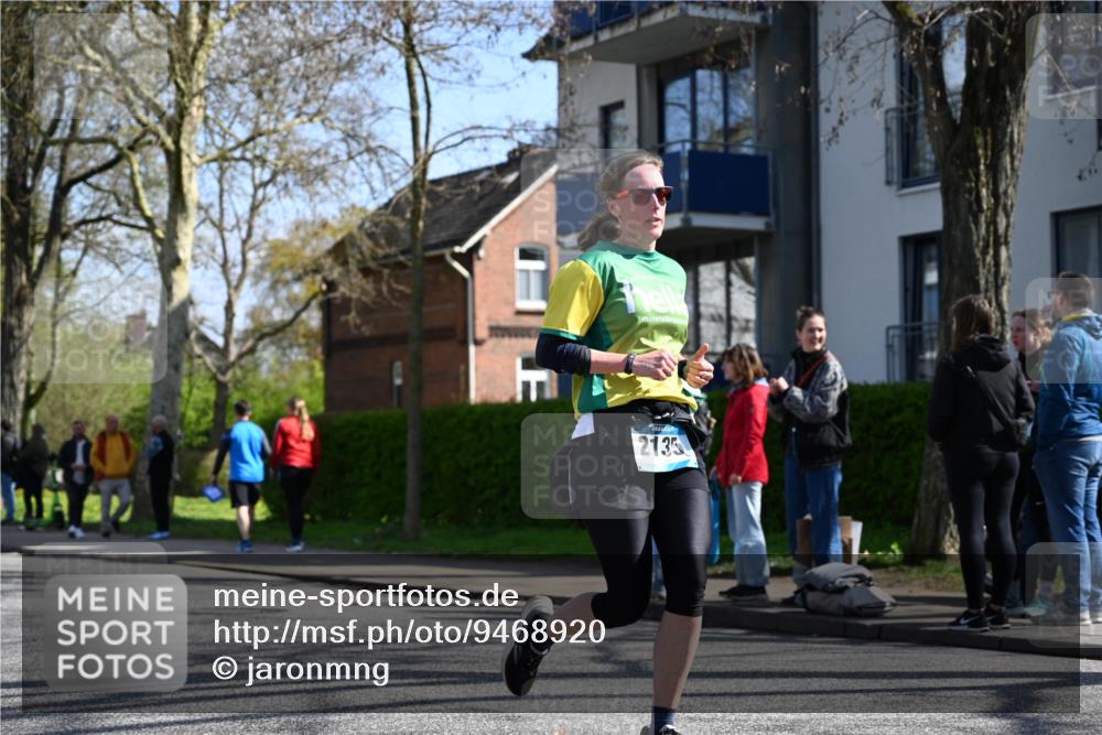 12.04.2026 - 45. Internationalen Wilhelmsburger Insellauf J. Mangold http://msf.ph/oto/9468920 12.04.2026 11:12:18 Ziel 4971, 2489, 3844, 5741, 2668, 2816, 2918, 3589, 2135, 2435, 3517, 2739, 3003, 2753, 2272, 3718, 3405 meine-sportfotos.de