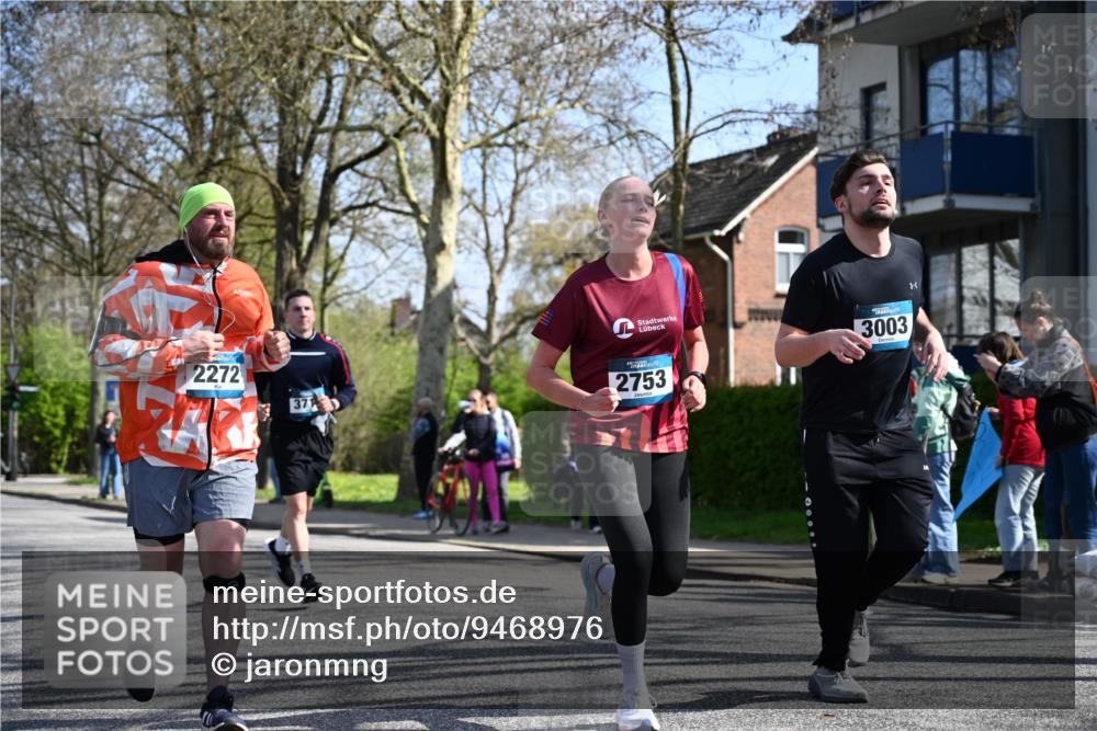 12.04.2026 - 45. Internationalen Wilhelmsburger Insellauf J. Mangold http://msf.ph/oto/9468976 12.04.2026 11:12:33 Ziel 2135, 2435, 3517, 2739, 3003, 2753, 2272, 3718, 3405, 3714, 3703 meine-sportfotos.de