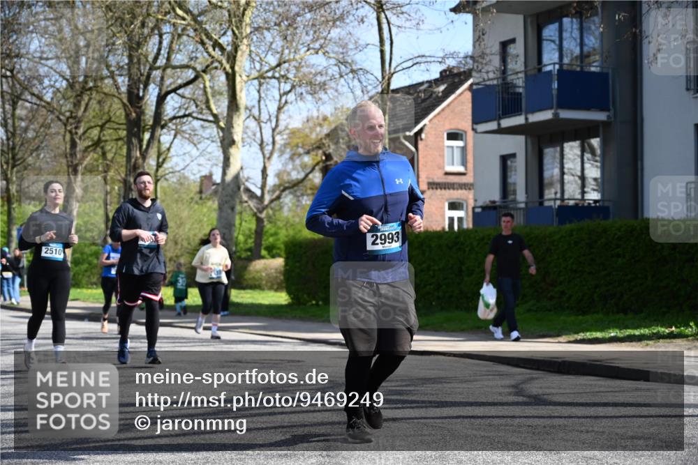 12.04.2026 - 45. Internationalen Wilhelmsburger Insellauf J. Mangold http://msf.ph/oto/9469249 12.04.2026 11:14:57 Ziel 3508, 2165, 2510, 3681, 2157, 2157, 2993, 2137, 3607 meine-sportfotos.de