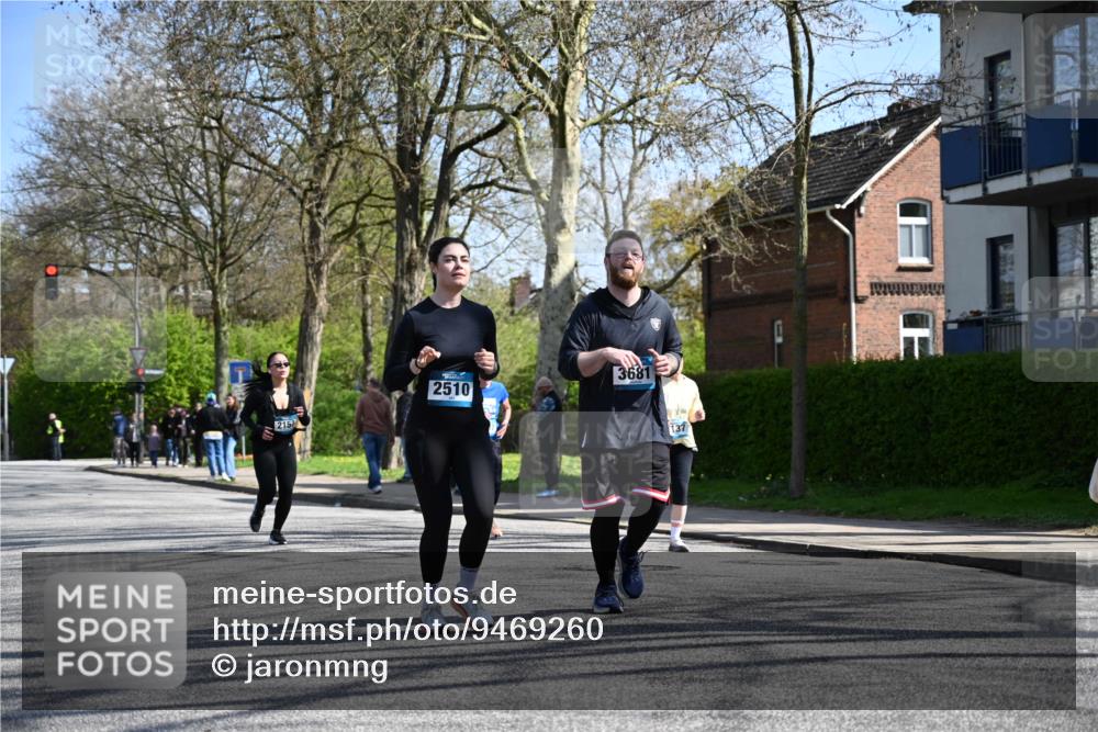 12.04.2026 - 45. Internationalen Wilhelmsburger Insellauf J. Mangold http://msf.ph/oto/9469260 12.04.2026 11:14:58 Ziel 3508, 2165, 2510, 3681, 2157, 2993, 2993, 2137, 3607 meine-sportfotos.de