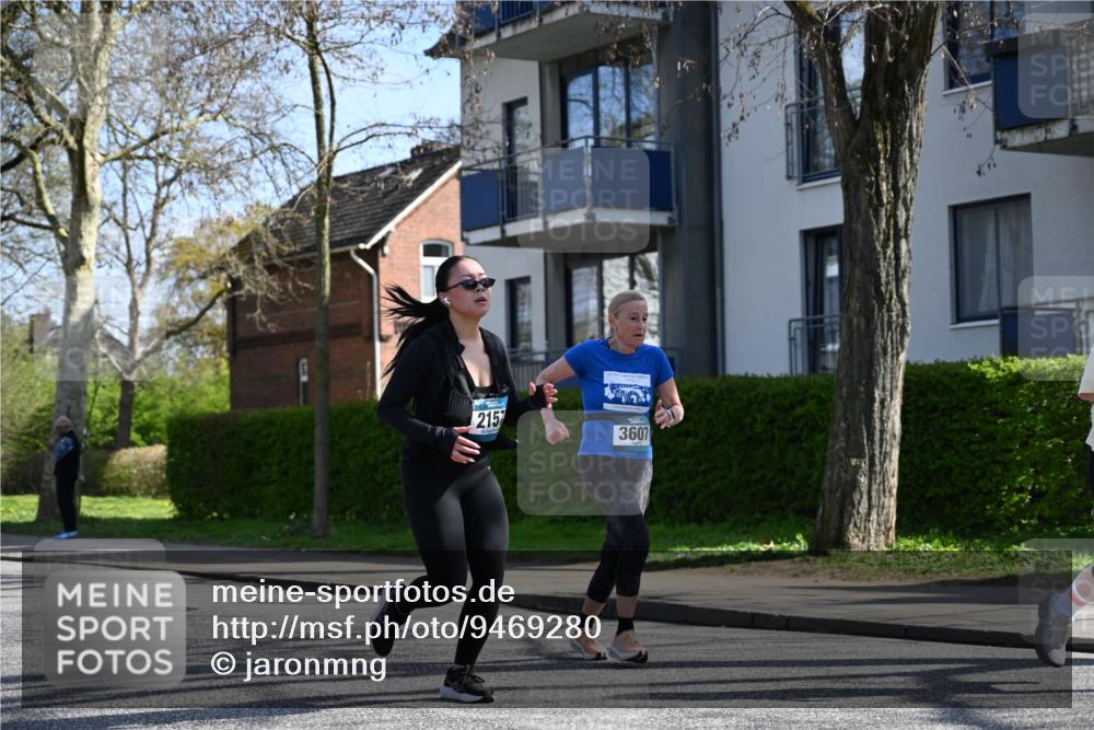 12.04.2026 - 45. Internationalen Wilhelmsburger Insellauf J. Mangold http://msf.ph/oto/9469280 12.04.2026 11:15:02 Ziel 3508, 2165, 2510, 3681, 2157, 2993, 2137, 3607, 3607, 2561 meine-sportfotos.de