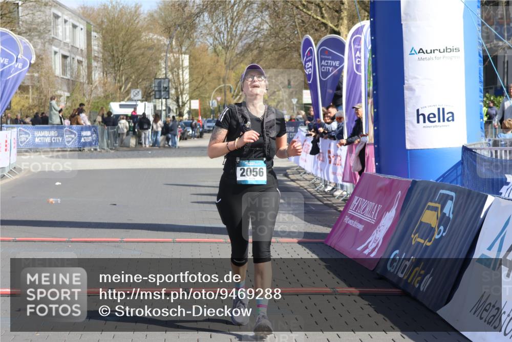 12.04.2026 - 45. Internationalen Wilhelmsburger Insellauf Strokosch-Dieckow http://msf.ph/oto/9469288 12.04.2026 11:23:00 Ziel 2056 meine-sportfotos.de