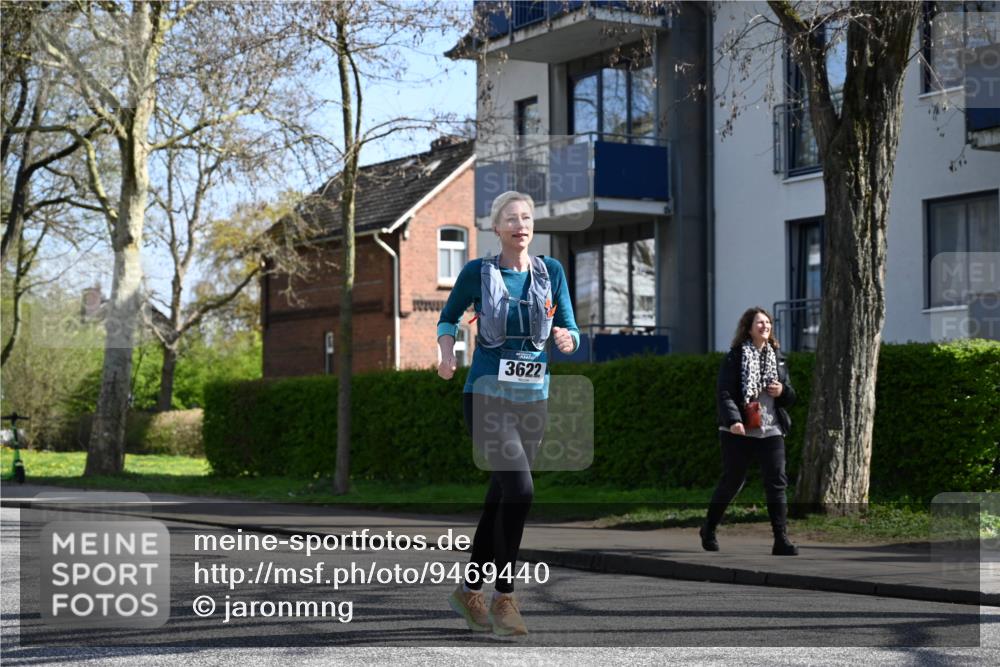 12.04.2026 - 45. Internationalen Wilhelmsburger Insellauf J. Mangold http://msf.ph/oto/9469440 12.04.2026 11:16:51 Ziel 5756, 3891, 4590, 2828, 2823, 3622, 3080, 2597, 4136 meine-sportfotos.de