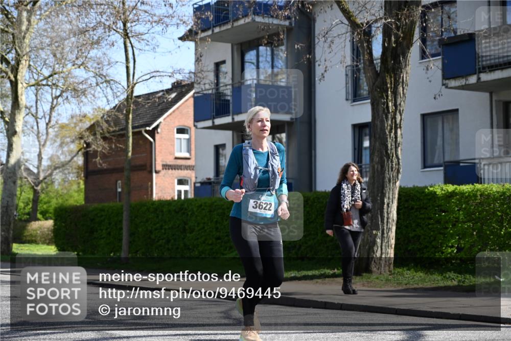 12.04.2026 - 45. Internationalen Wilhelmsburger Insellauf J. Mangold http://msf.ph/oto/9469445 12.04.2026 11:16:51 Ziel 5756, 3891, 4590, 2828, 2823, 3622, 3080, 2597, 4136 meine-sportfotos.de