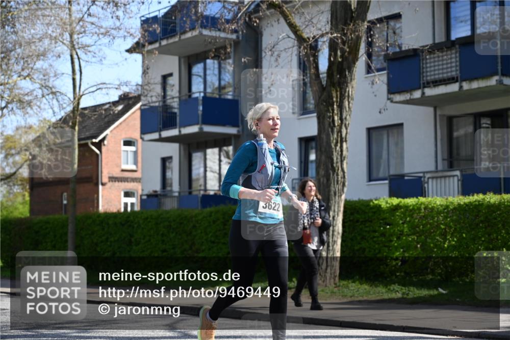 12.04.2026 - 45. Internationalen Wilhelmsburger Insellauf J. Mangold http://msf.ph/oto/9469449 12.04.2026 11:16:52 Ziel 3891, 4590, 2828, 2823, 3622, 3080, 3080, 2597, 4136 meine-sportfotos.de