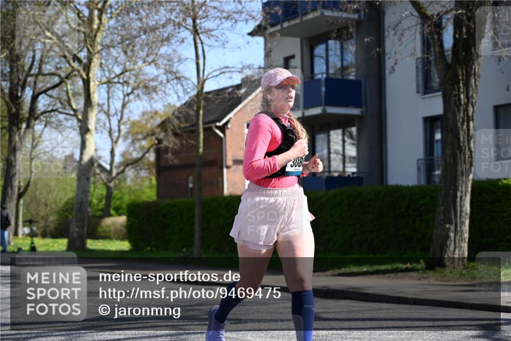 12.04.2026 - 45. Internationalen Wilhelmsburger Insellauf J. Mangold http://msf.ph/oto/9469475 12.04.2026 11:17:04 Ziel 3622, 3080, 2597, 4136, 2419, 2420, 2312, 2241 meine-sportfotos.de