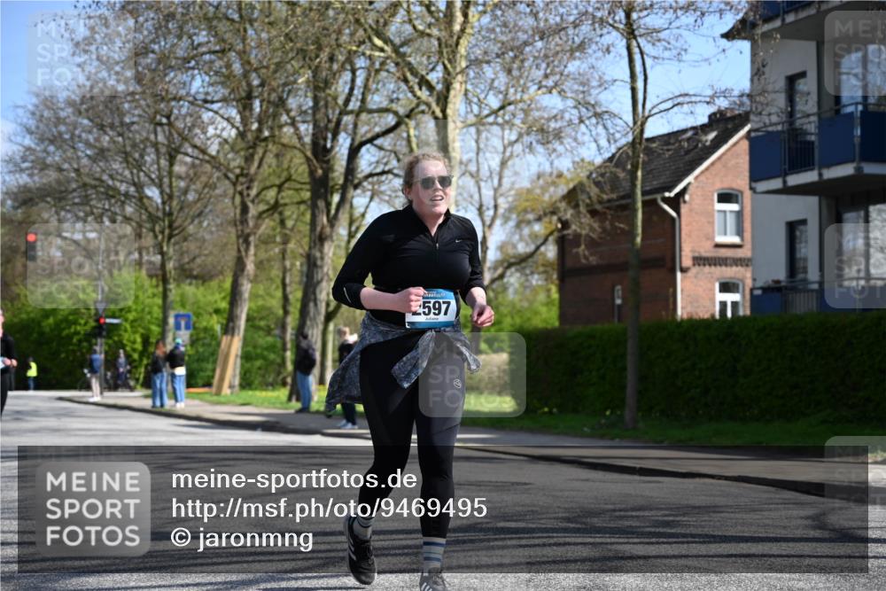12.04.2026 - 45. Internationalen Wilhelmsburger Insellauf J. Mangold http://msf.ph/oto/9469495 12.04.2026 11:17:12 Ziel 3080, 2597, 4136, 2419, 2420, 2312, 2241, 5309, 3944, 3398, 2807, 4191 meine-sportfotos.de