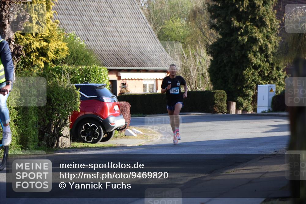 12.04.2026 - 45. Internationalen Wilhelmsburger Insellauf Yannick Fuchs http://msf.ph/oto/9469820 12.04.2026 08:53:45 Laufen 5293 meine-sportfotos.de