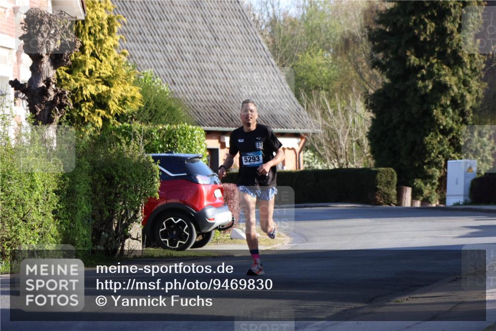 12.04.2026 - 45. Internationalen Wilhelmsburger Insellauf Yannick Fuchs http://msf.ph/oto/9469830 12.04.2026 08:53:48 Laufen 5293 meine-sportfotos.de