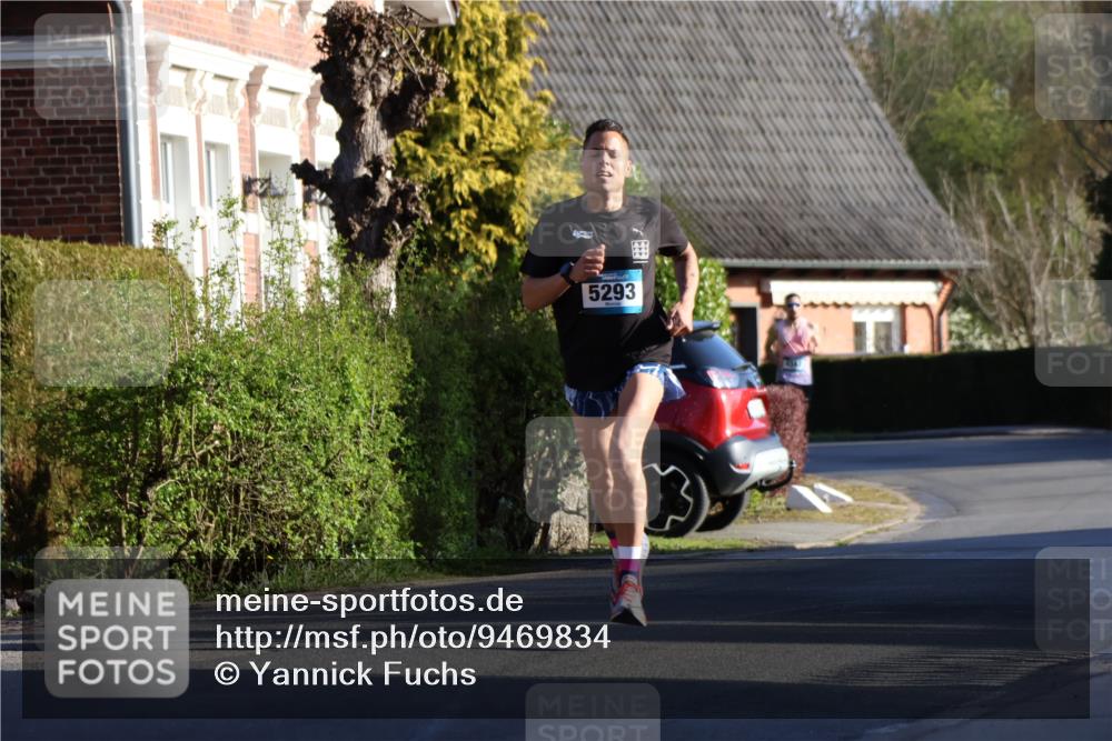 12.04.2026 - 45. Internationalen Wilhelmsburger Insellauf Yannick Fuchs http://msf.ph/oto/9469834 12.04.2026 08:53:49 Laufen 5293 meine-sportfotos.de