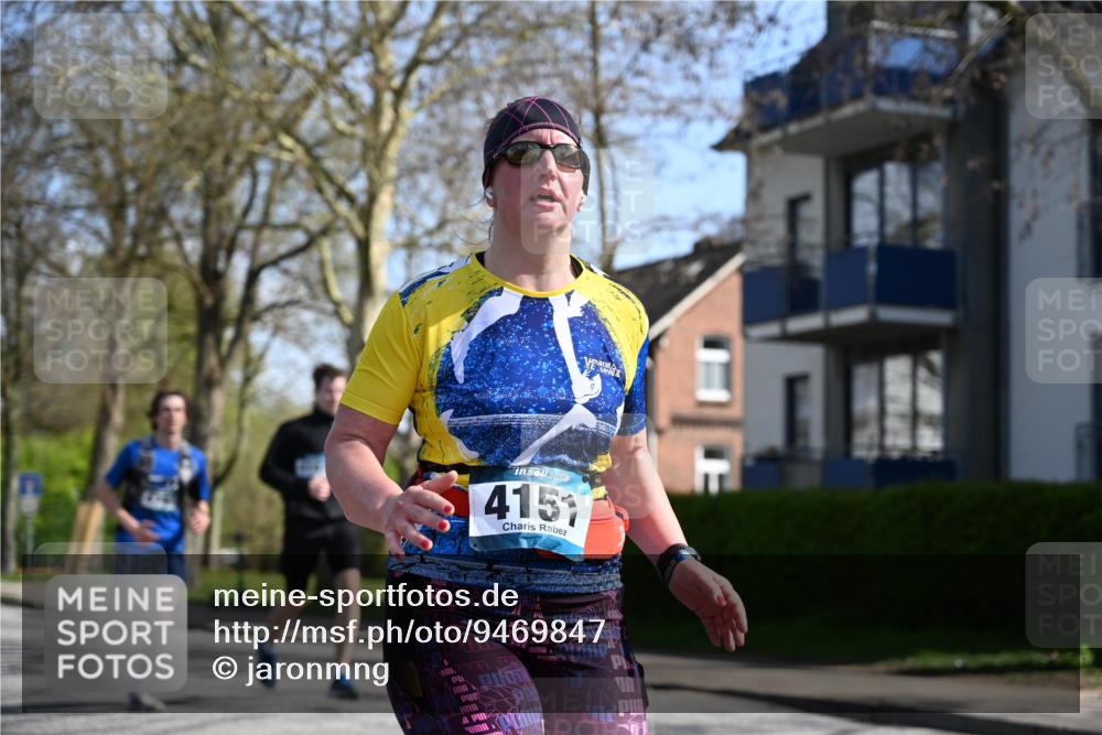 12.04.2026 - 45. Internationalen Wilhelmsburger Insellauf J. Mangold http://msf.ph/oto/9469847 12.04.2026 11:18:43 Ziel 3633, 3096, 3421, 2322, 4148, 4147, 3104, 4151, 2960, 2471, 2226 meine-sportfotos.de