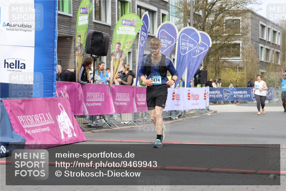 12.04.2026 - 45. Internationalen Wilhelmsburger Insellauf Strokosch-Dieckow http://msf.ph/oto/9469943 12.04.2026 13:39:48 Ziel 2474 meine-sportfotos.de