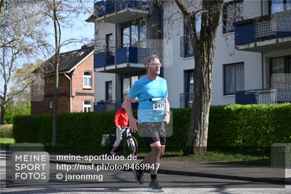 12.04.2026 - 45. Internationalen Wilhelmsburger Insellauf J. Mangold http://msf.ph/oto/9469947 12.04.2026 11:19:06 Ziel 4151, 2960, 2471, 2226, 5571, 5035, 4520, 3124, 3123, 2581 meine-sportfotos.de
