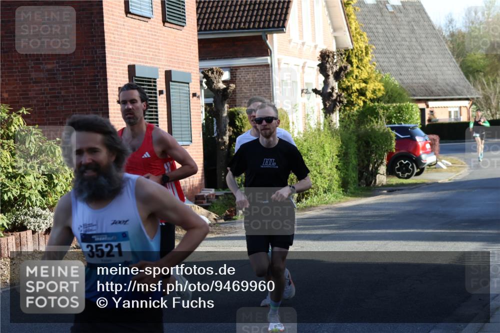 12.04.2026 - 45. Internationalen Wilhelmsburger Insellauf Yannick Fuchs http://msf.ph/oto/9469960 12.04.2026 08:54:08 Laufen 7001, 3521 meine-sportfotos.de