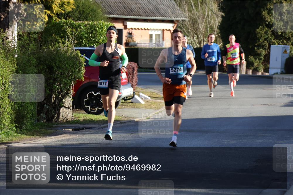 12.04.2026 - 45. Internationalen Wilhelmsburger Insellauf Yannick Fuchs http://msf.ph/oto/9469982 12.04.2026 08:54:13 Laufen 4077, 5274, 2983, 2409 meine-sportfotos.de