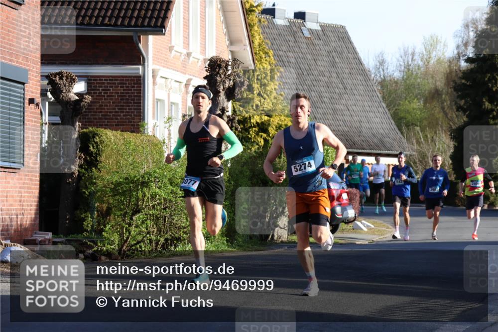 12.04.2026 - 45. Internationalen Wilhelmsburger Insellauf Yannick Fuchs http://msf.ph/oto/9469999 12.04.2026 08:54:15 Laufen 5274, 242 meine-sportfotos.de