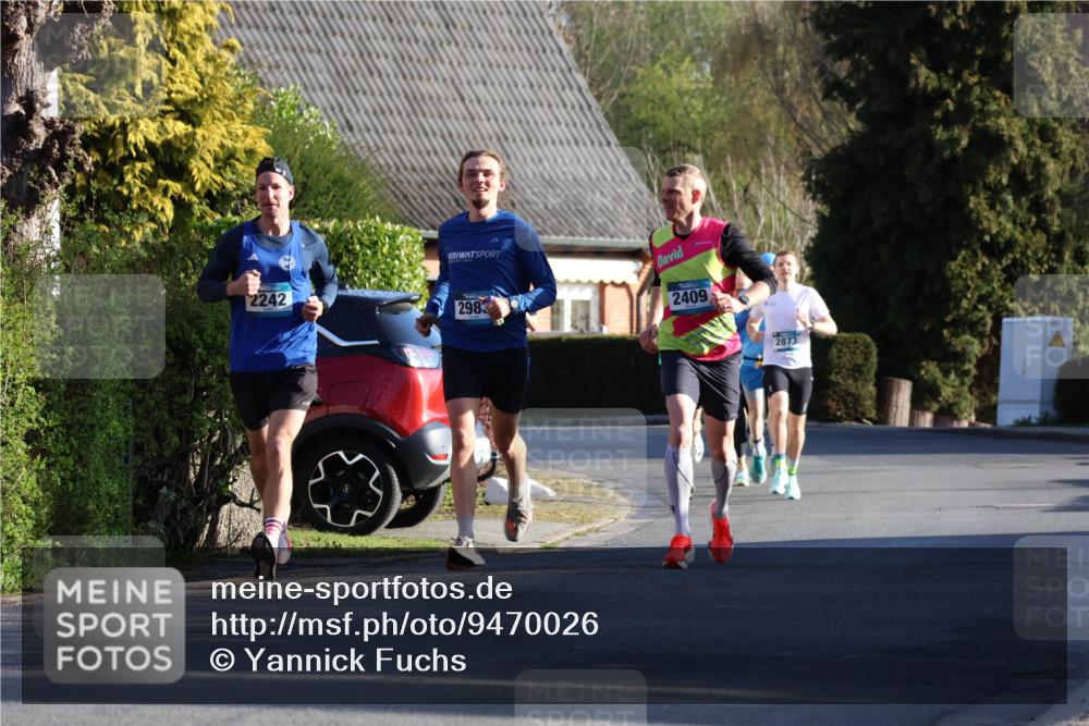 12.04.2026 - 45. Internationalen Wilhelmsburger Insellauf Yannick Fuchs http://msf.ph/oto/9470026 12.04.2026 08:54:18 Laufen 2242, 2983, 2409, 2873 meine-sportfotos.de
