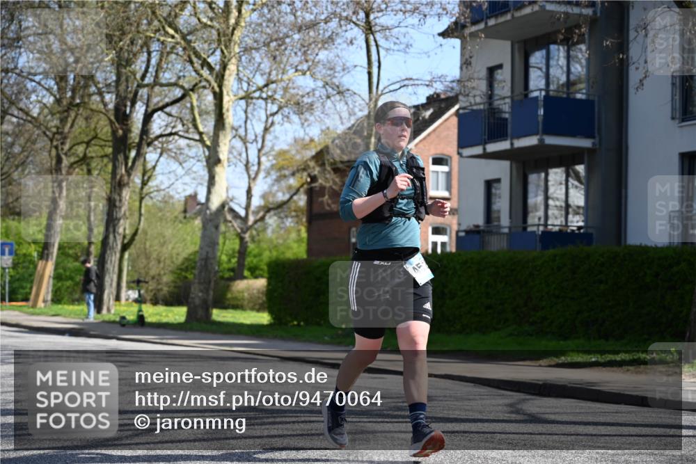 12.04.2026 - 45. Internationalen Wilhelmsburger Insellauf J. Mangold http://msf.ph/oto/9470064 12.04.2026 11:19:17 Ziel 2471, 2226, 5571, 5035, 4520, 3124, 3123, 2581, 2788, 4614, 2318 meine-sportfotos.de