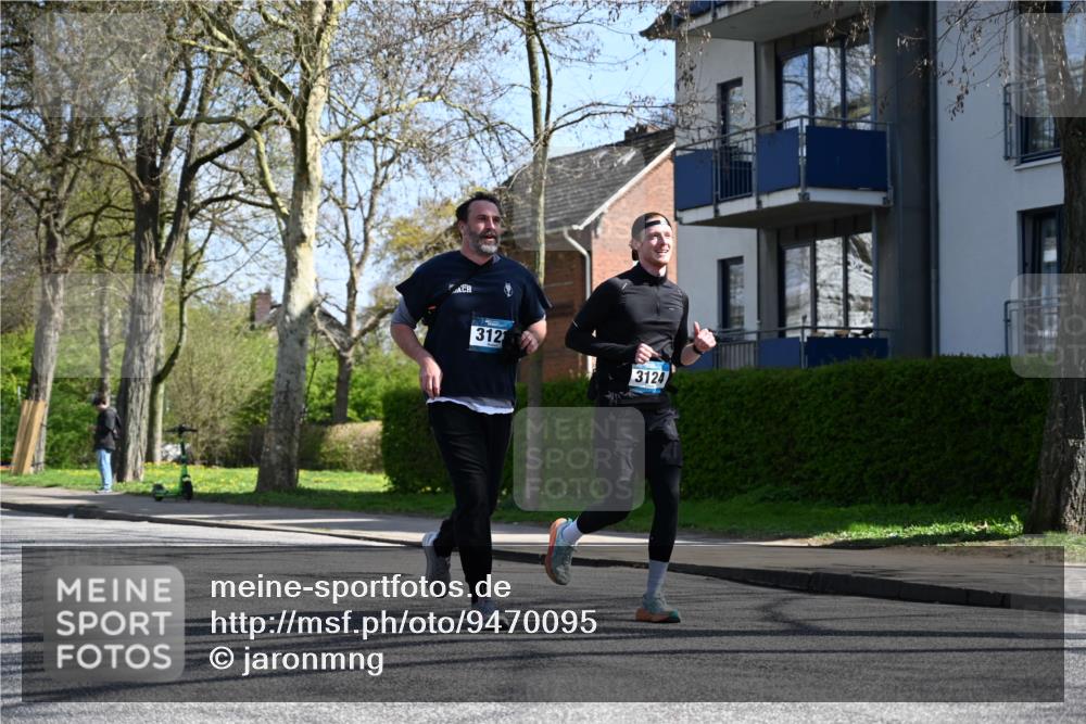12.04.2026 - 45. Internationalen Wilhelmsburger Insellauf J. Mangold http://msf.ph/oto/9470095 12.04.2026 11:19:25 Ziel 2226, 5571, 5035, 4520, 3124, 3123, 2581, 2788, 4614, 2318, 4058, 3707, 4446, 4165 meine-sportfotos.de