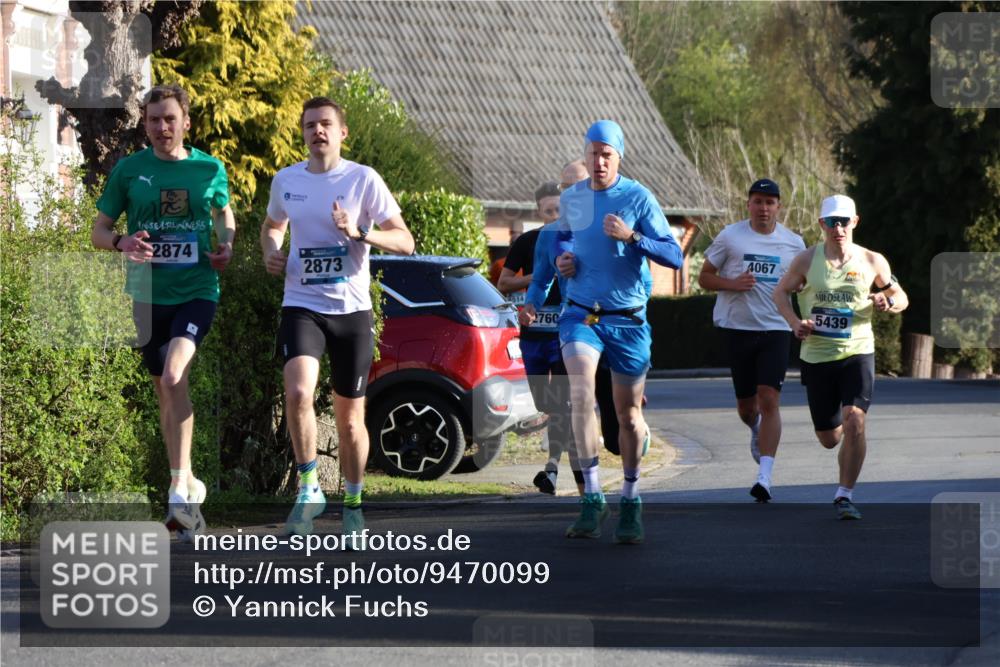 12.04.2026 - 45. Internationalen Wilhelmsburger Insellauf Yannick Fuchs http://msf.ph/oto/9470099 12.04.2026 08:54:24 Laufen 2874, 2873, 2760, 4067, 5439 meine-sportfotos.de