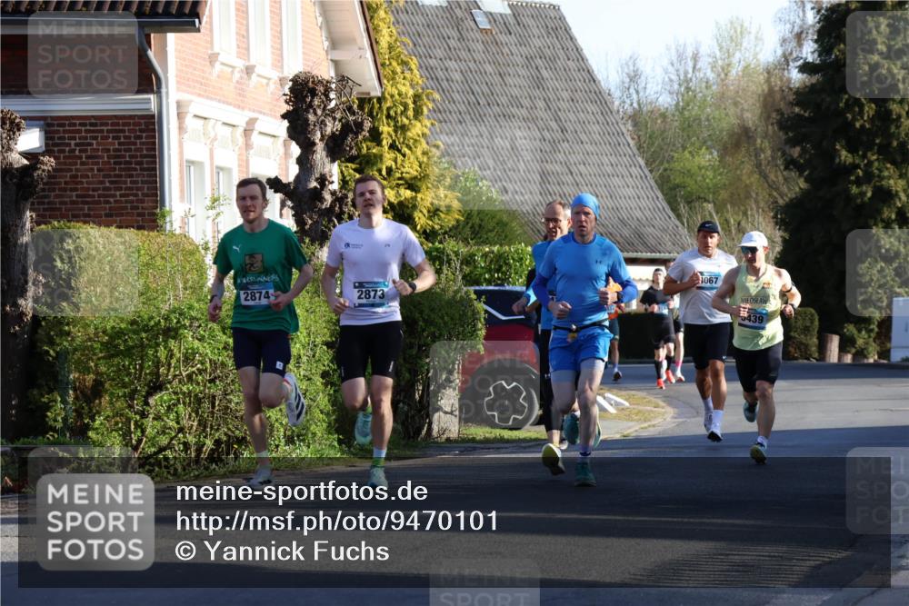 12.04.2026 - 45. Internationalen Wilhelmsburger Insellauf Yannick Fuchs http://msf.ph/oto/9470101 12.04.2026 08:54:25 Laufen 2874, 1067, 2873, 5439 meine-sportfotos.de