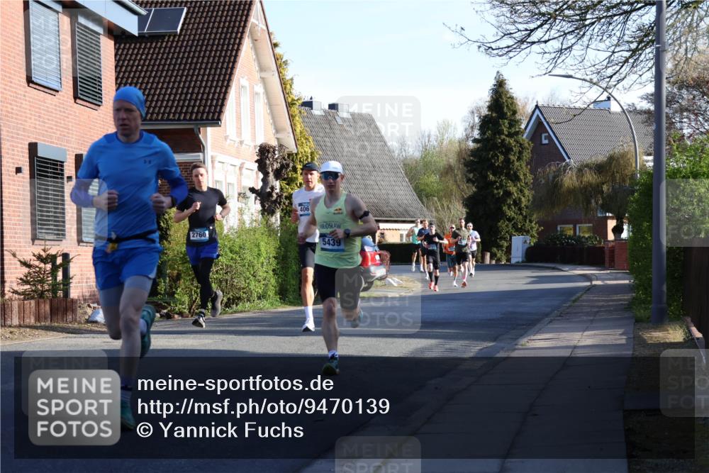 12.04.2026 - 45. Internationalen Wilhelmsburger Insellauf Yannick Fuchs http://msf.ph/oto/9470139 12.04.2026 08:54:28 Laufen 2760, 406, 5439 meine-sportfotos.de