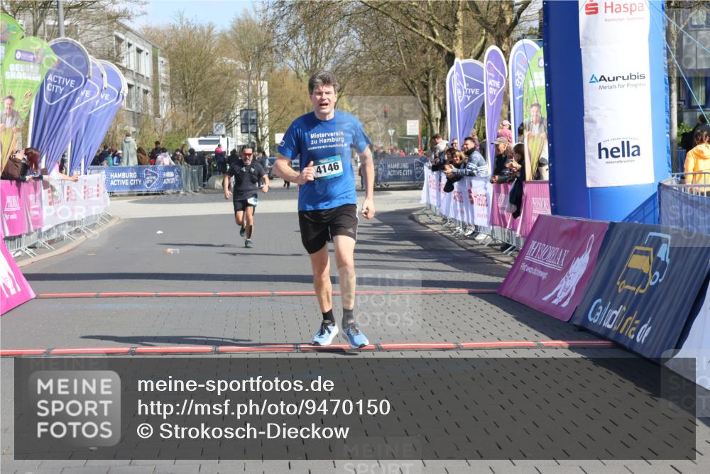 12.04.2026 - 45. Internationalen Wilhelmsburger Insellauf Strokosch-Dieckow http://msf.ph/oto/9470150 12.04.2026 11:25:33 Ziel 4146, 4519 meine-sportfotos.de