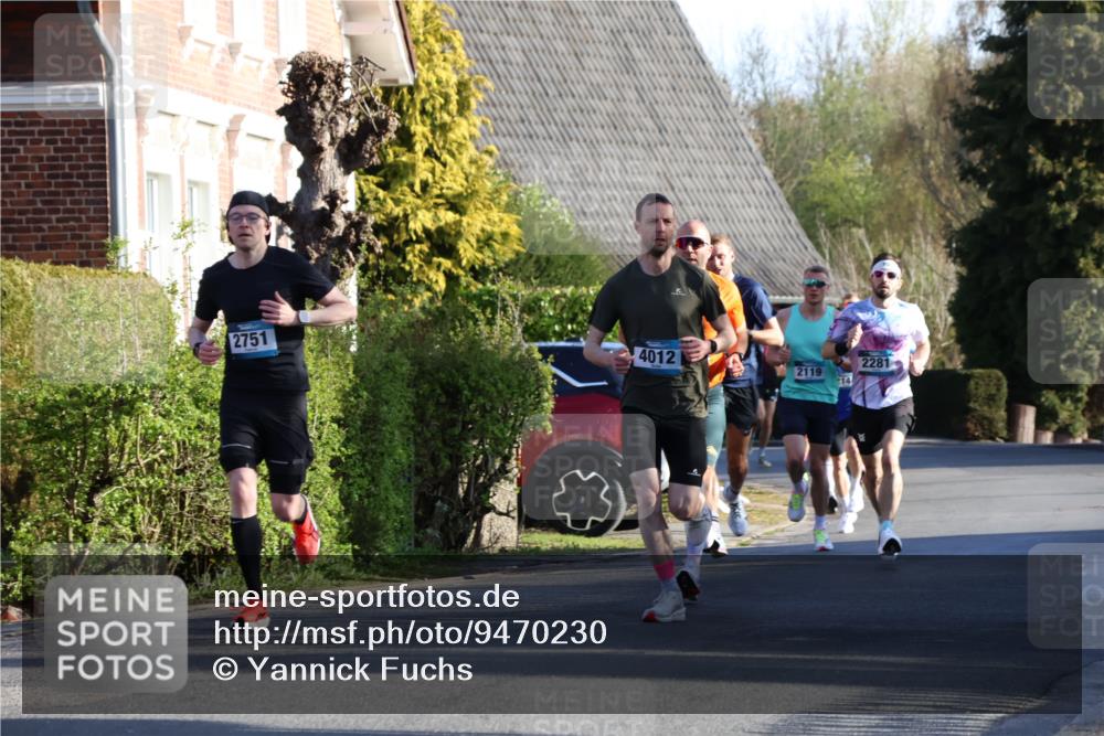 12.04.2026 - 45. Internationalen Wilhelmsburger Insellauf Yannick Fuchs http://msf.ph/oto/9470230 12.04.2026 08:54:34 Laufen 2751, 4012, 2281, 2119, 14 meine-sportfotos.de