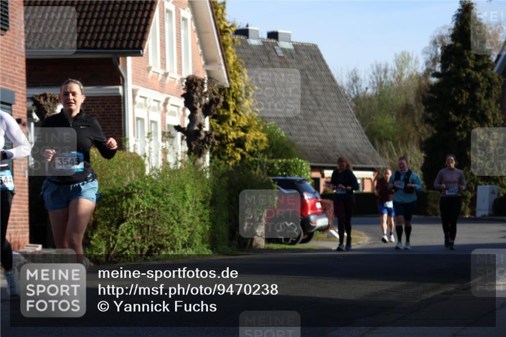 12.04.2026 - 45. Internationalen Wilhelmsburger Insellauf Yannick Fuchs http://msf.ph/oto/9470238 12.04.2026 09:05:20 Laufen 544, 3545, 2663 meine-sportfotos.de