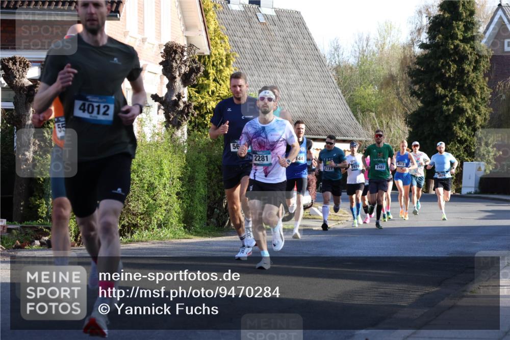 12.04.2026 - 45. Internationalen Wilhelmsburger Insellauf Yannick Fuchs http://msf.ph/oto/9470284 12.04.2026 08:54:37 Laufen 4012, 56, 2281, 144, 10, 4512, 2727, 2970, 2487 meine-sportfotos.de