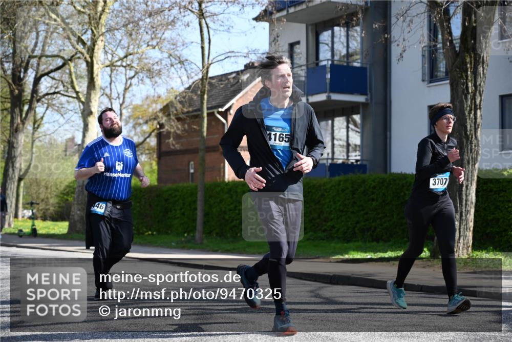 12.04.2026 - 45. Internationalen Wilhelmsburger Insellauf J. Mangold http://msf.ph/oto/9470325 12.04.2026 11:19:51 Ziel 2788, 4614, 2318, 4058, 3707, 4446, 4165 meine-sportfotos.de