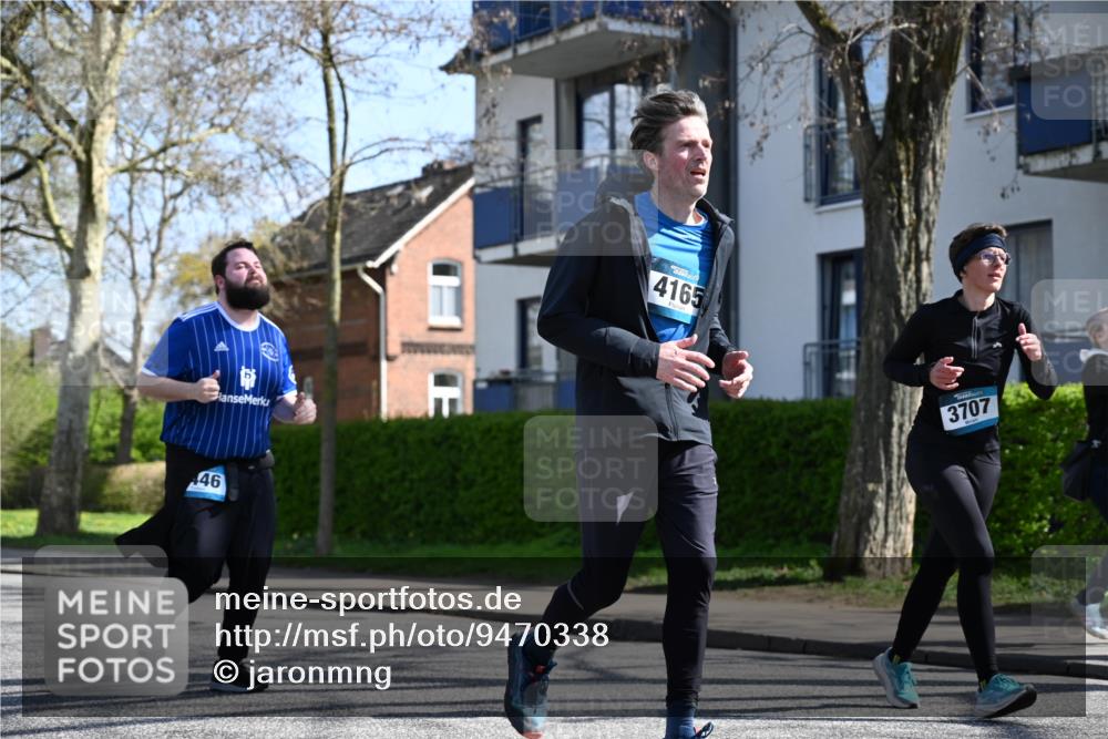 12.04.2026 - 45. Internationalen Wilhelmsburger Insellauf J. Mangold http://msf.ph/oto/9470338 12.04.2026 11:19:52 Ziel 2788, 4614, 2318, 4058, 3707, 4446, 4165 meine-sportfotos.de