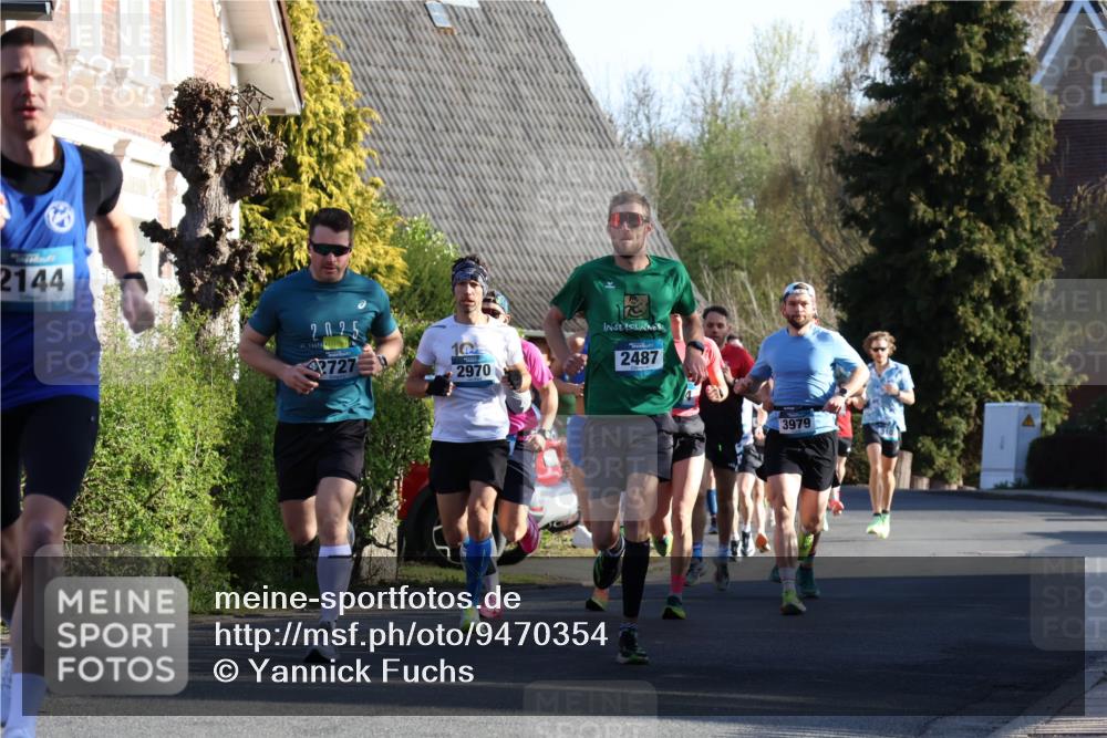 12.04.2026 - 45. Internationalen Wilhelmsburger Insellauf Yannick Fuchs http://msf.ph/oto/9470354 12.04.2026 08:54:41 Laufen 2144, 2025, 10, 2727, 2970, 2487, 3979 meine-sportfotos.de