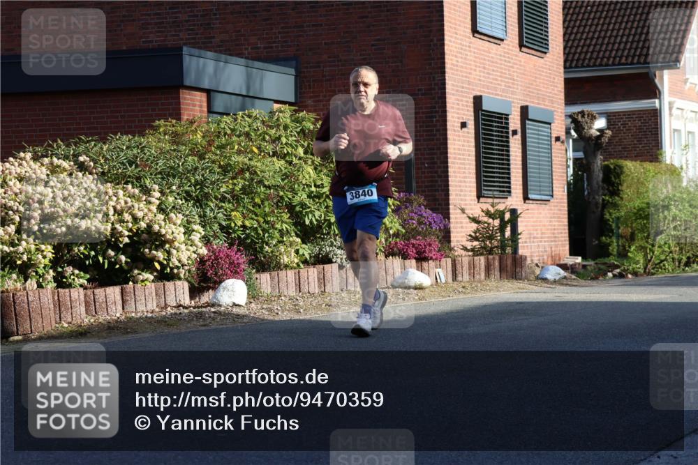 12.04.2026 - 45. Internationalen Wilhelmsburger Insellauf Yannick Fuchs http://msf.ph/oto/9470359 12.04.2026 09:05:37 Laufen 3840 meine-sportfotos.de